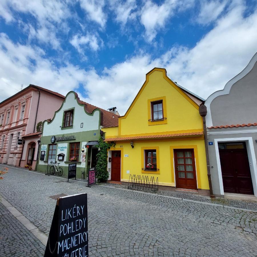 Rozmberska Basta Hotell Třeboň Exteriör bild