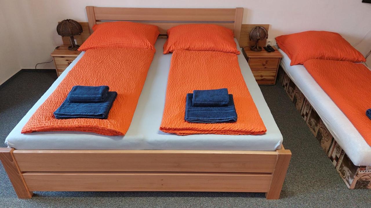 Rozmberska Basta Hotell Třeboň Exteriör bild